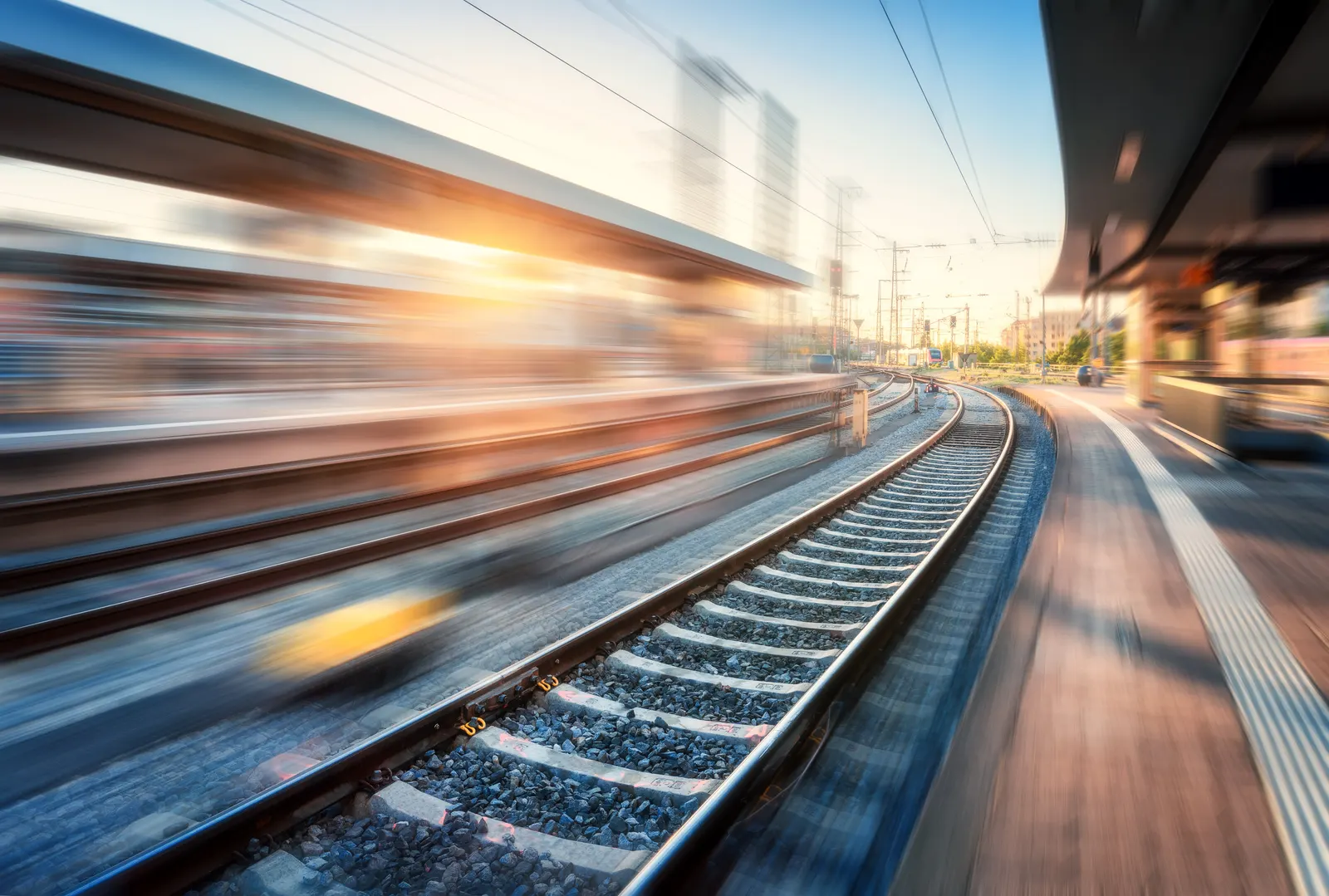 Railway station at sunset — Strukton Rail's world